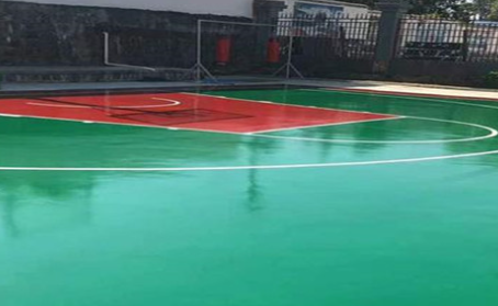松江篮球场翻新地面